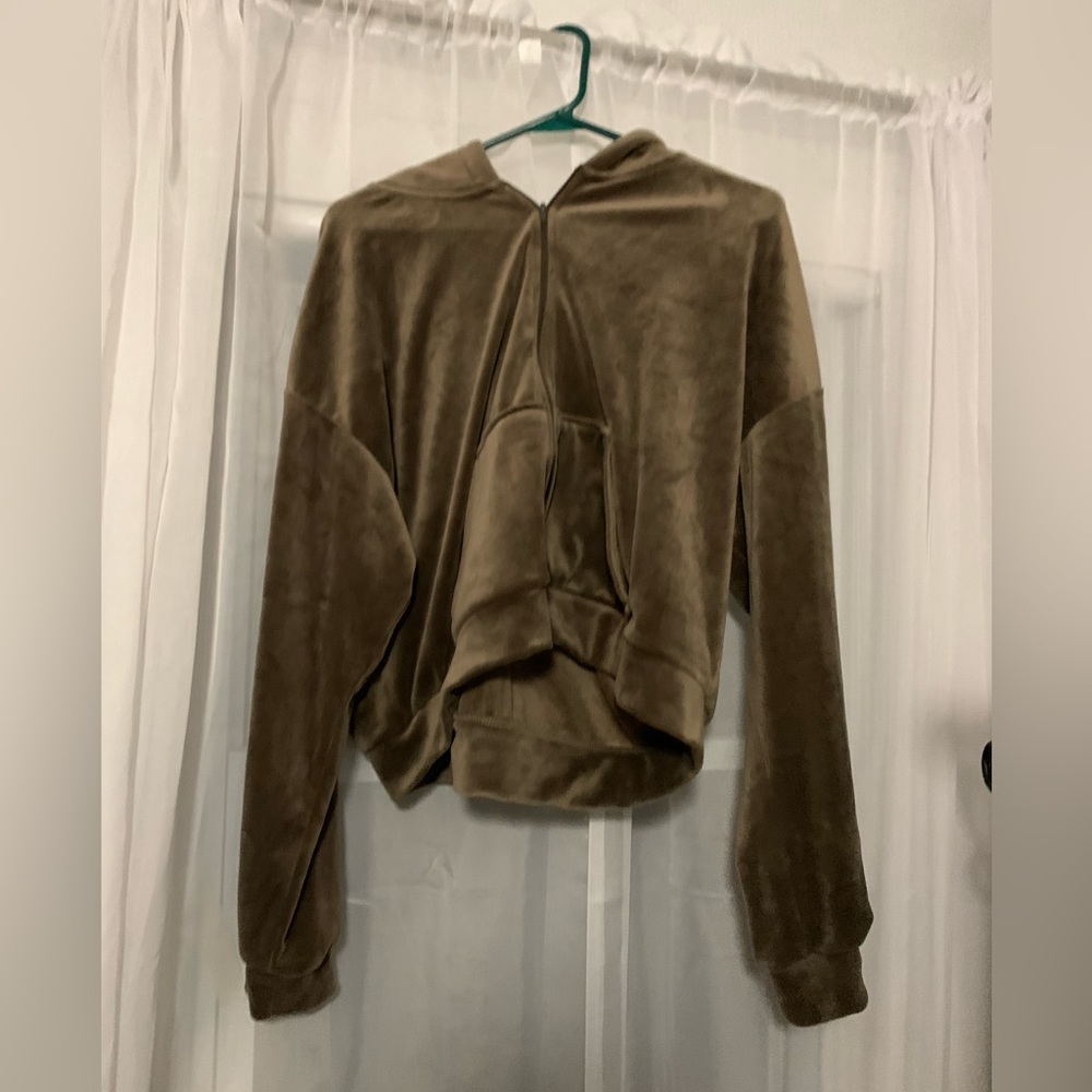 Soft Brown Cropped Zip Up H&M Hoodie